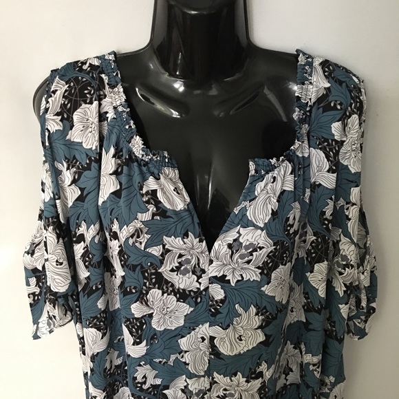 Joe Fresh Floral Top Cold Shoulder Plus 3X NWT - Picture 3 of 9